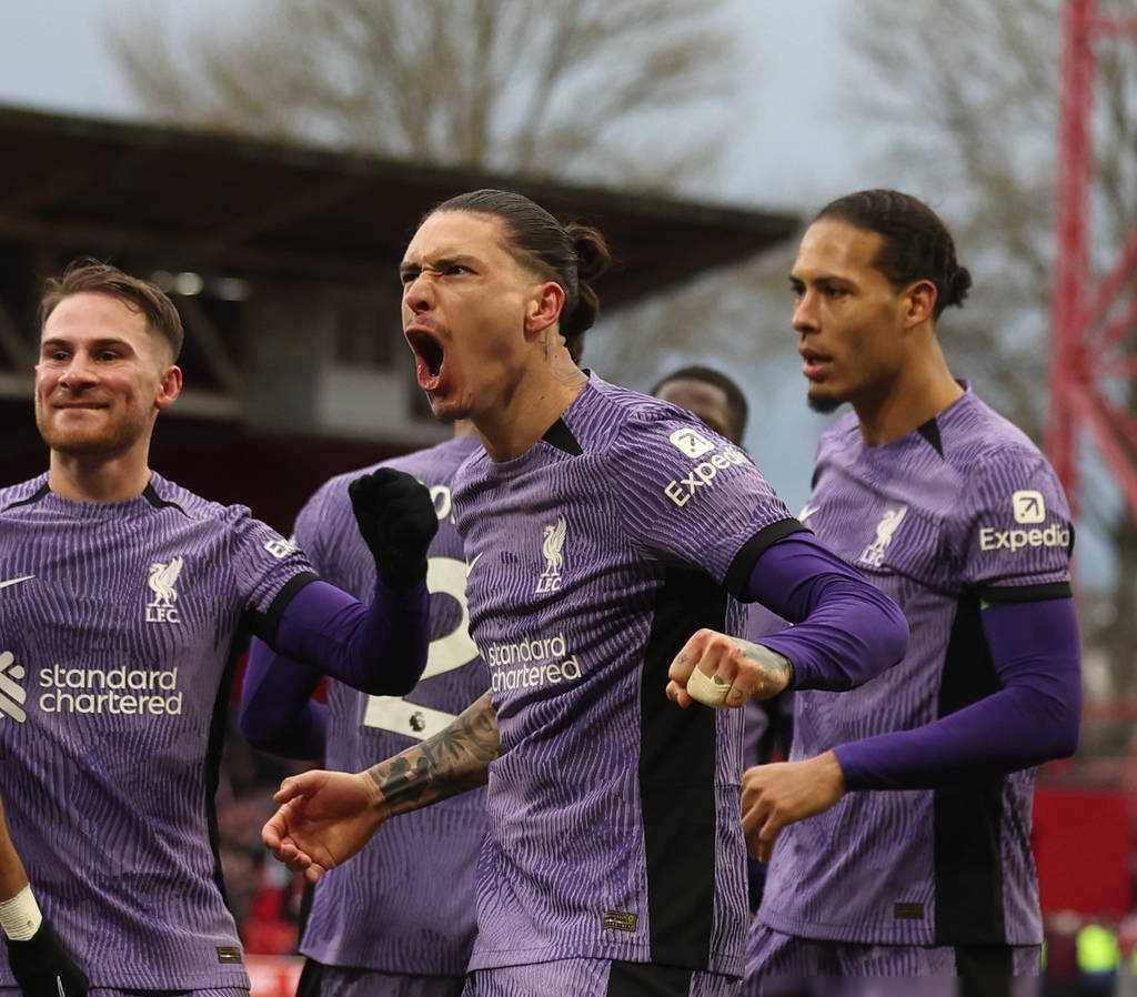 希腊男篮绝杀美国男篮，布拉德利完成帽子戏法的简单介绍