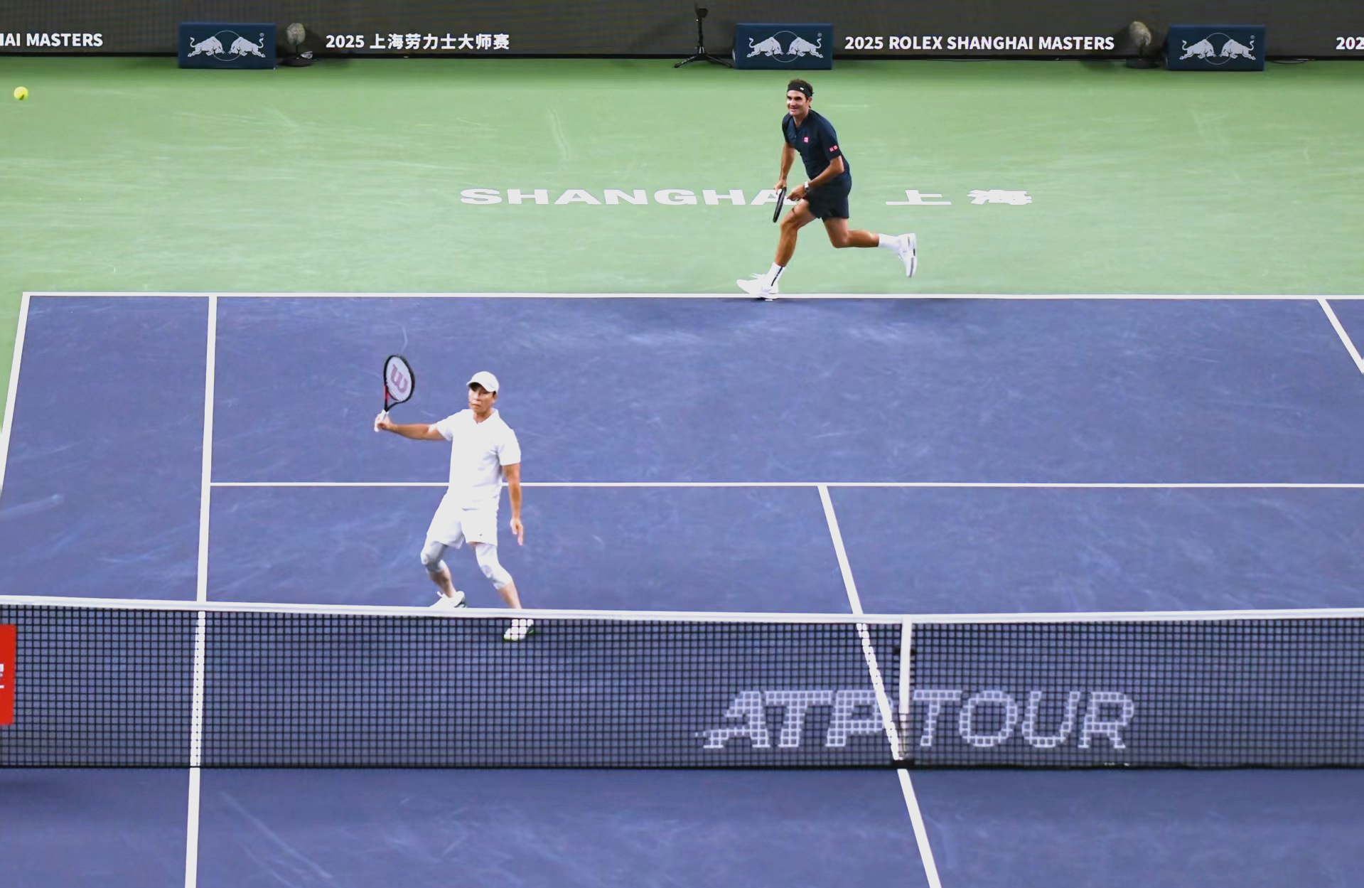 日本网球队轻取意大利网球队，费德勒关键制胜的简单介绍