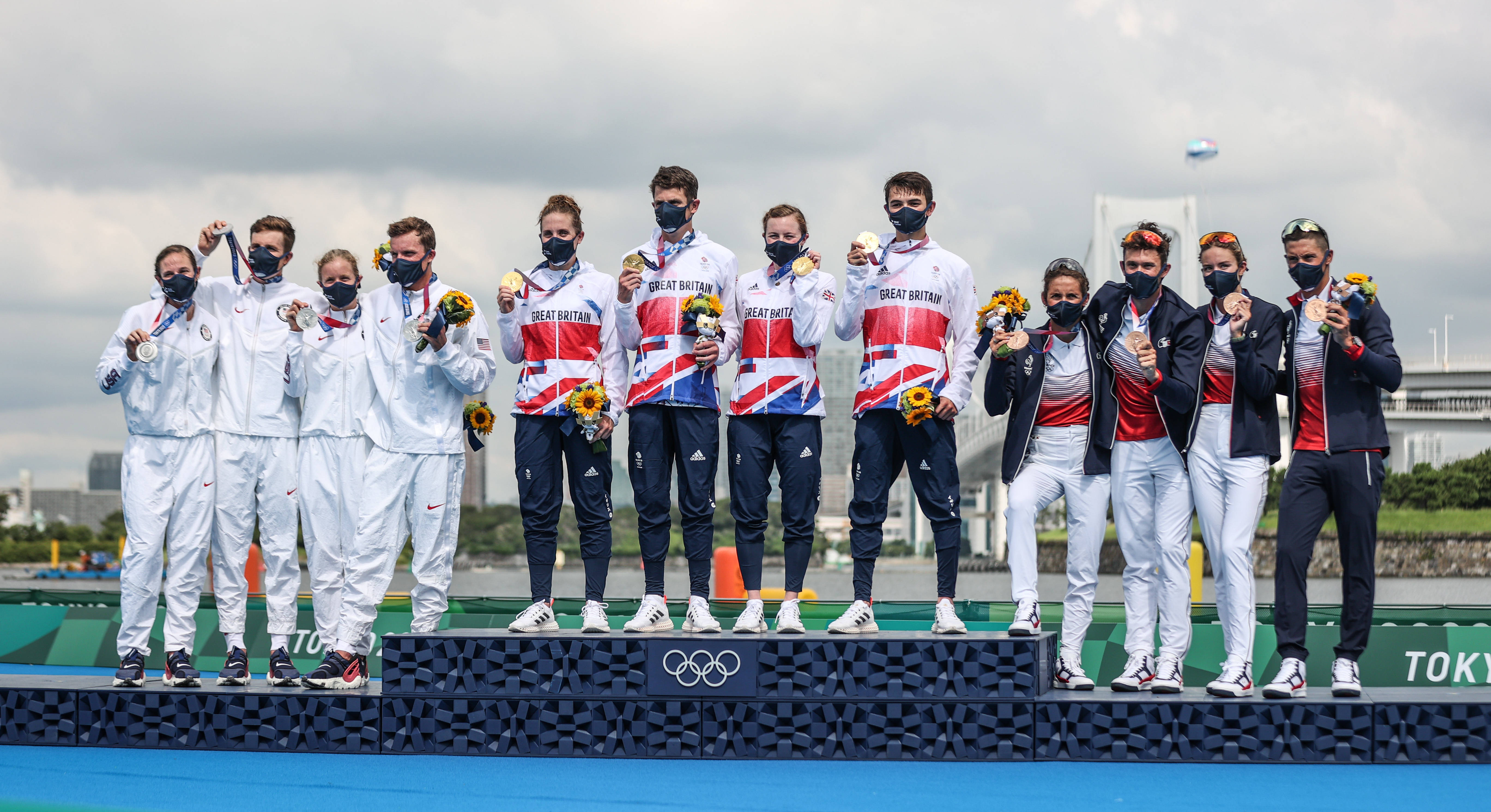 关于丹麦选手搏尽全力，夺取三项铜牌的信息