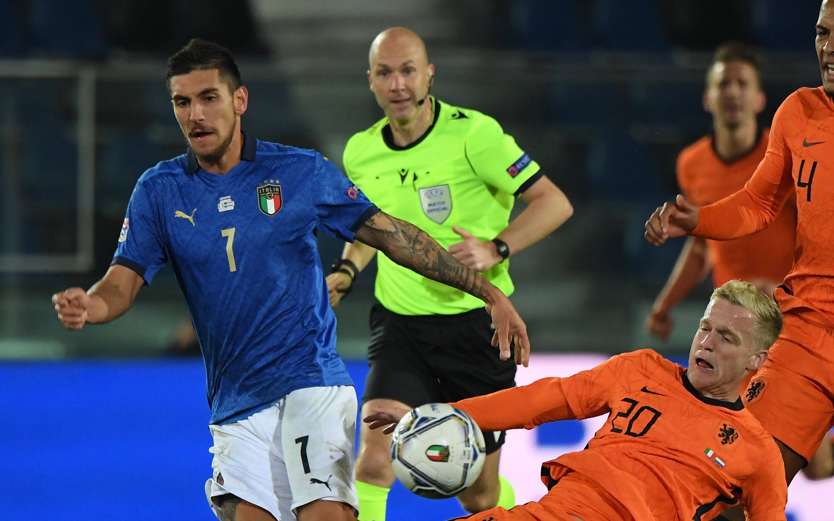 意大利足球传奇再现,经典回顾震撼人心的简单介绍 意大利足球传奇再现,经典回顾震撼人心的简单介绍