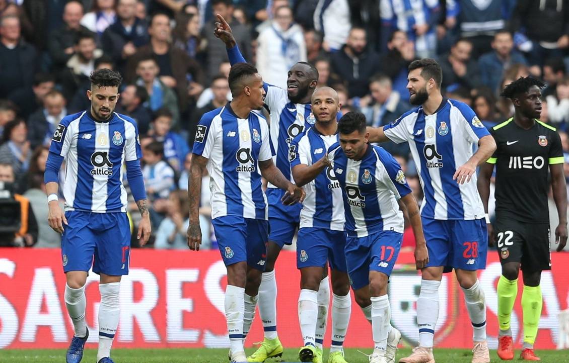 波尔图队大获成功,晋级下一轮比赛 波尔图队大获成功,晋级下一轮比赛