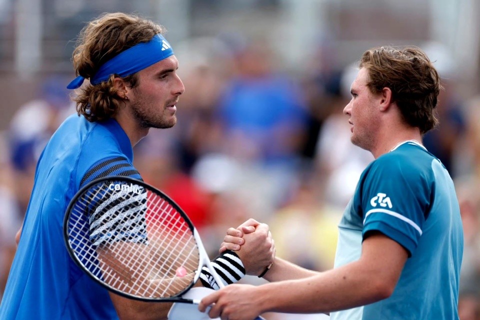 戴维斯杯鏖战美网,西西帕斯关键制胜的简单介绍 戴维斯杯鏖战美网,西西帕斯关键制胜的简单介绍