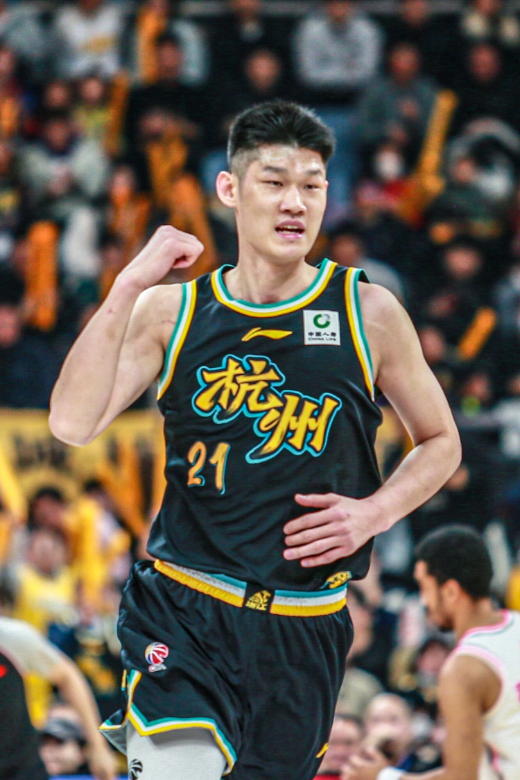 掘金鏖战辽宁队,胡金秋状态火热的简单介绍 掘金鏖战辽宁队,胡金秋状态火热的简单介绍