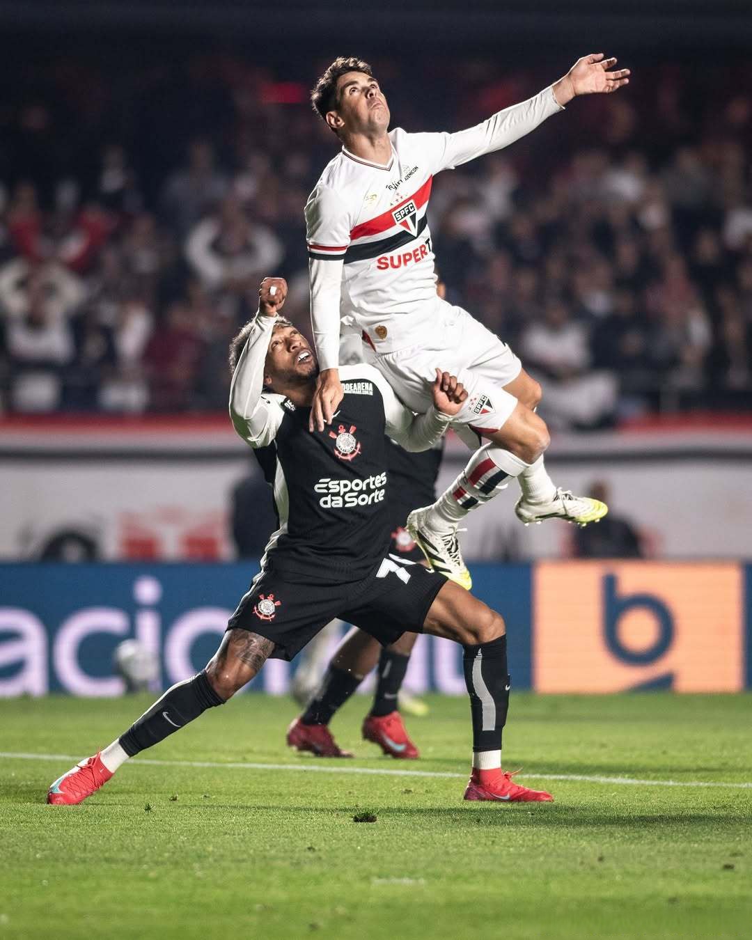 皇马险胜巴萨，罗德里关键制胜