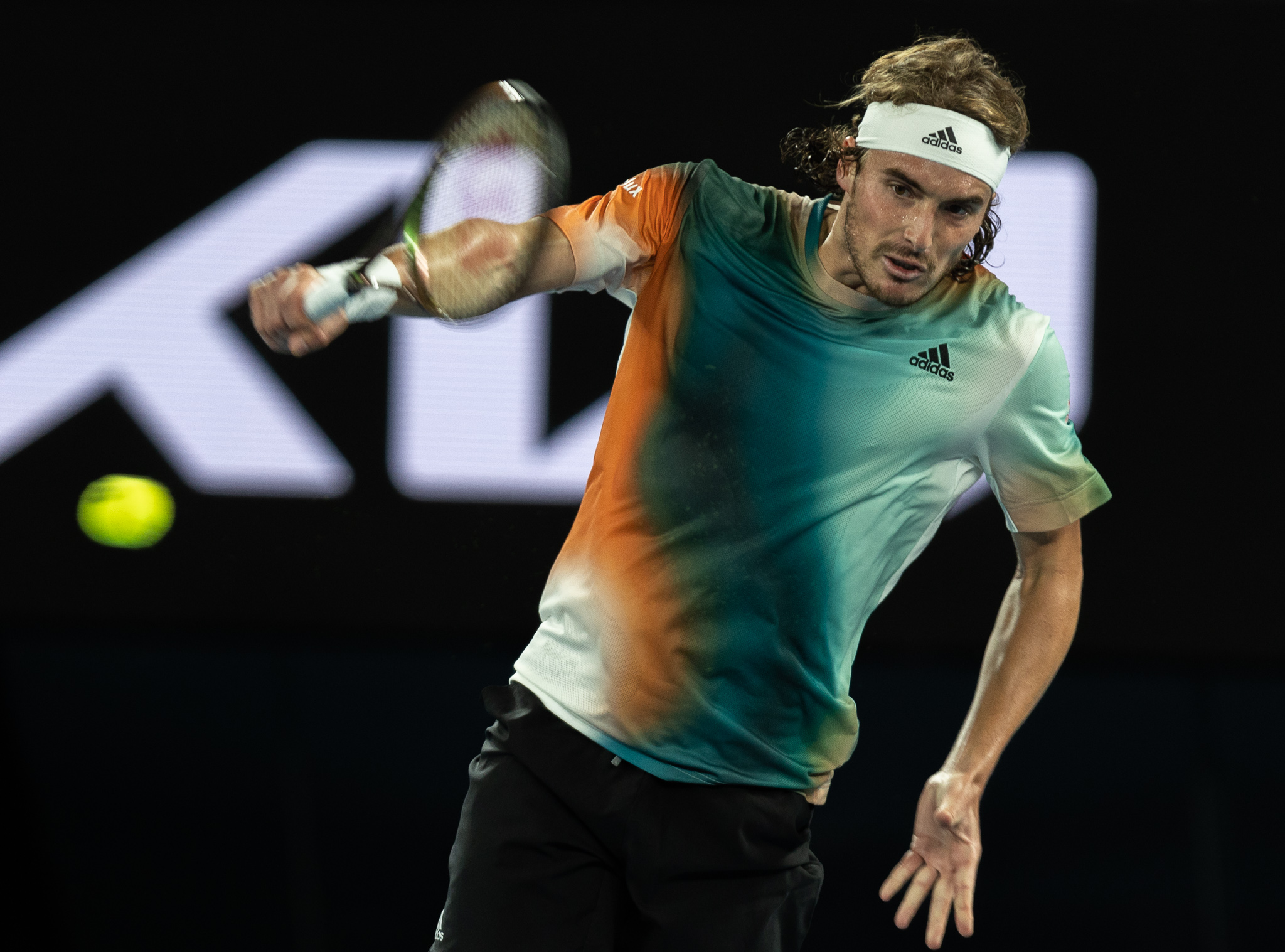 澳网轻取拉沃尔杯,西西帕斯高光表现的简单介绍 澳网轻取拉沃尔杯,西西帕斯高光表现的简单介绍