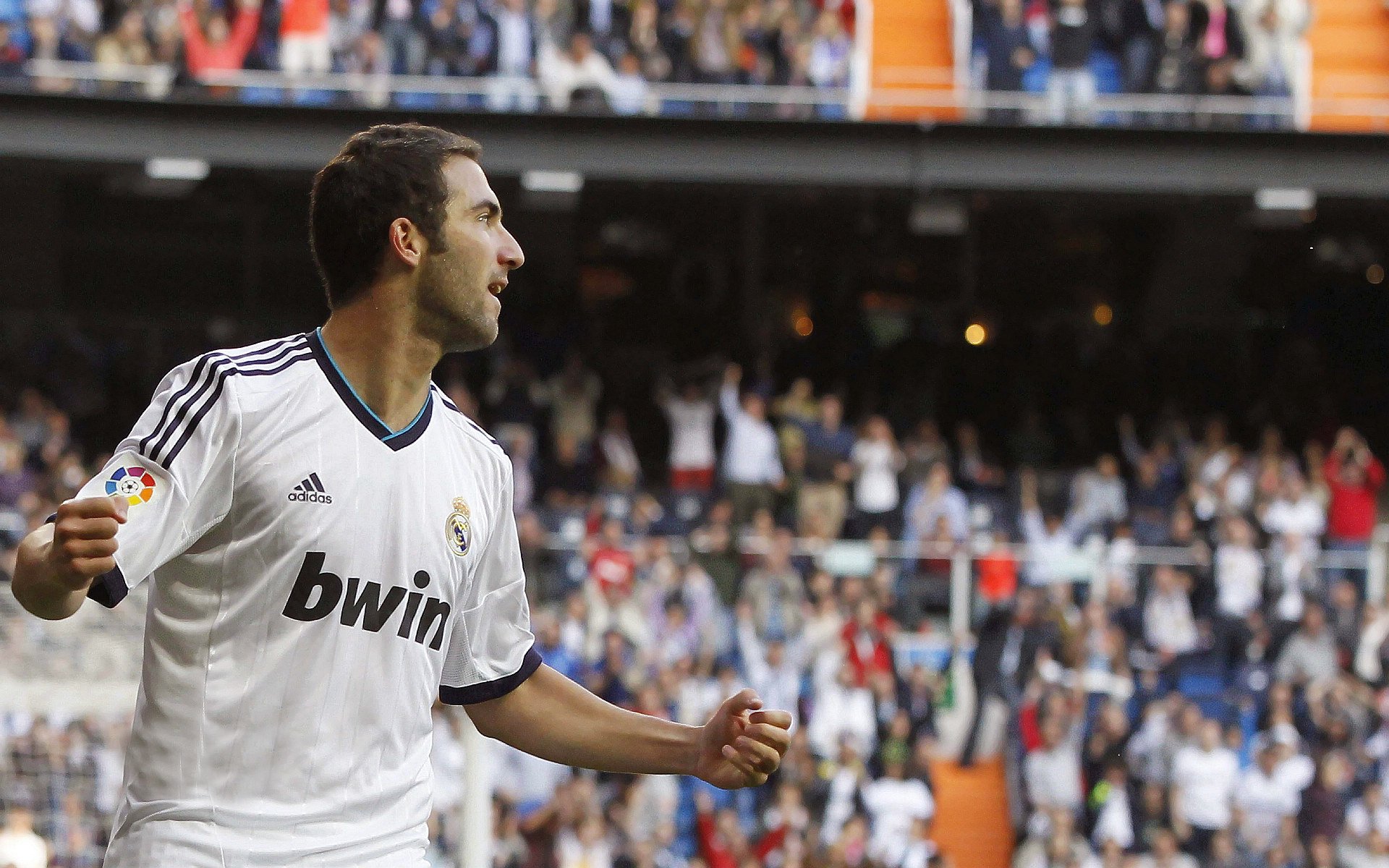 关键先生乔治，连续得分节点铸就灰熊淘汰赛逆袭勇士之路