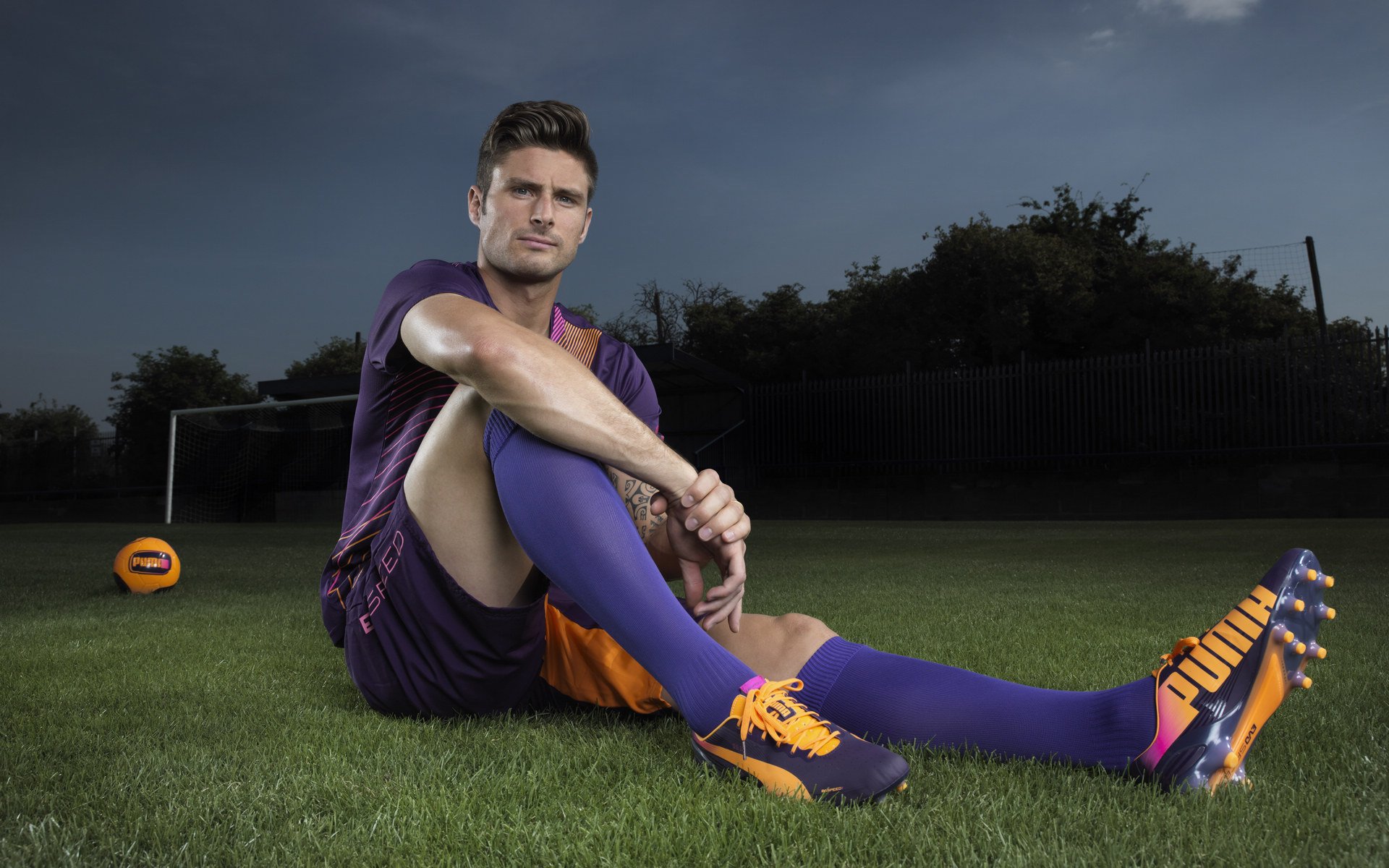 跨界对决,当NBA总决赛遇见马德里竞技的生死战,突尼斯精神如何点燃竞技之魂?