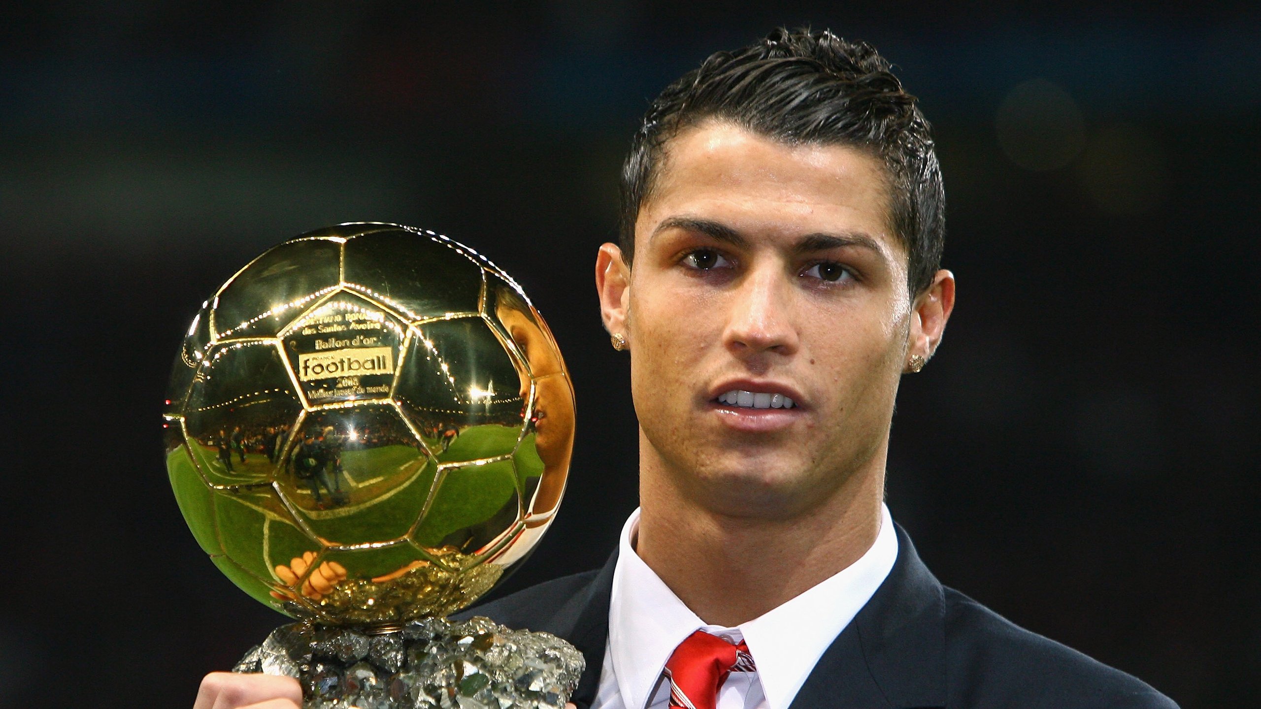 奥恰洛夫关键制胜，波兰队完胜英格兰队，欧洲乒坛新格局的诞生